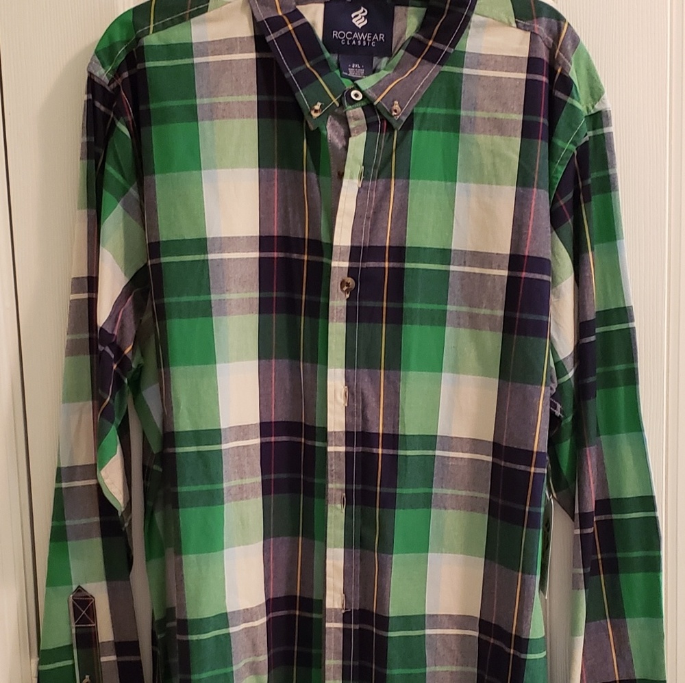 Rocca wear shirt